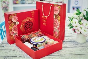Mẫu hộp quà tết Sum Vầy
